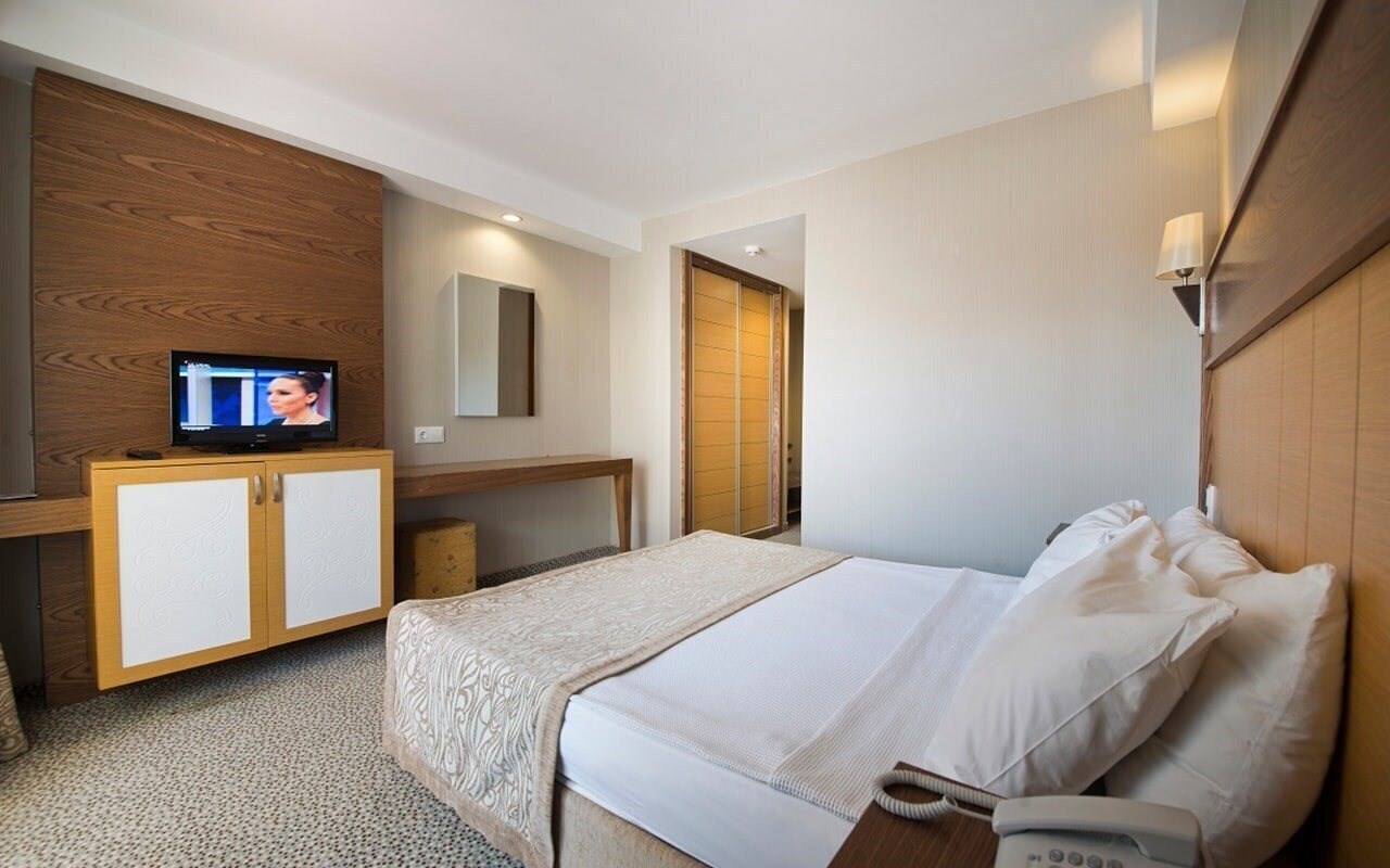 Фотографія MC Beach Resort 5*